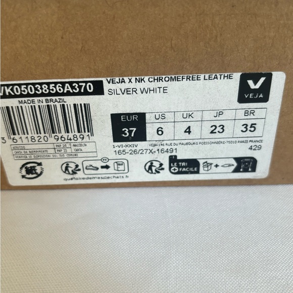 Veja x Nk Chromefree leather Volley Shoes silver size 6 eu 37 new in box women’s - Picture 8 of 9